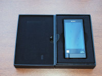 SONY NW-ZX2 箱入り