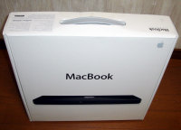 MacBook黒の箱は白い